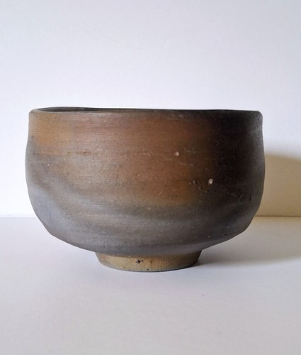 Japanese bizen style chawan - style,